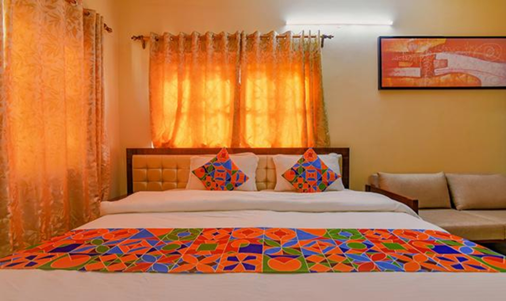 FabHotel New kolkata Residency Inn - Nr Axis Mall