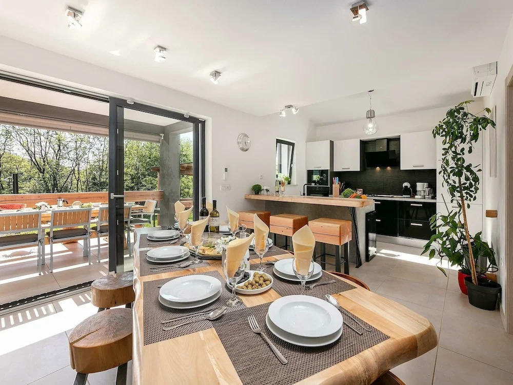 Beautiful Villa With Large Garden, Playground, Swimming Pool, in Green Surroundings at Labin