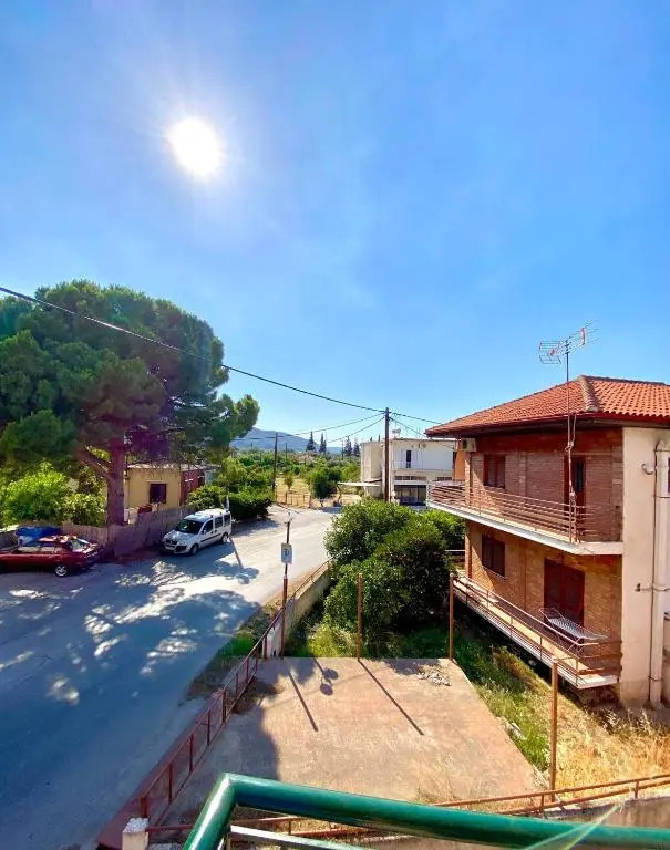 Dimitris apartment
