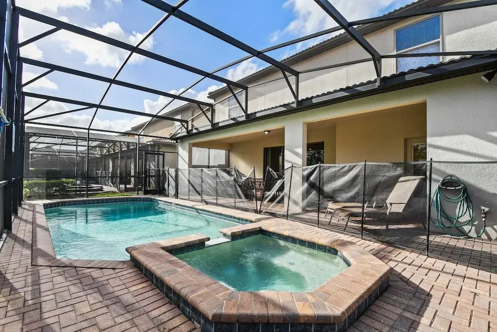 Ultimate 8BR Family Fun in Resort Near Disney!