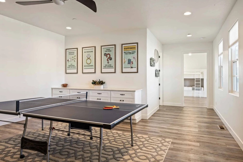 The Ann Marie #f1 6 Bedroom Townhouse