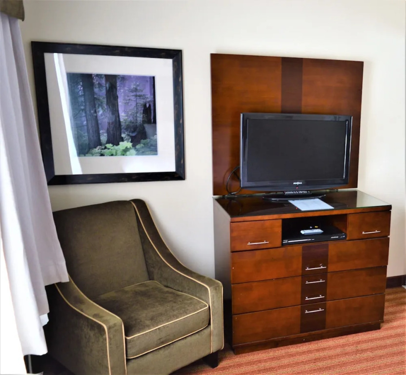 Sigma Inn & Suites Hudsons Hope