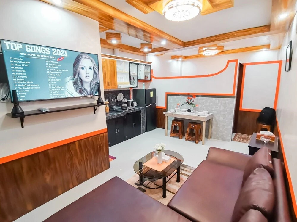 RB Modern Condos