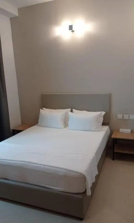 Serapi Verdure Hotel