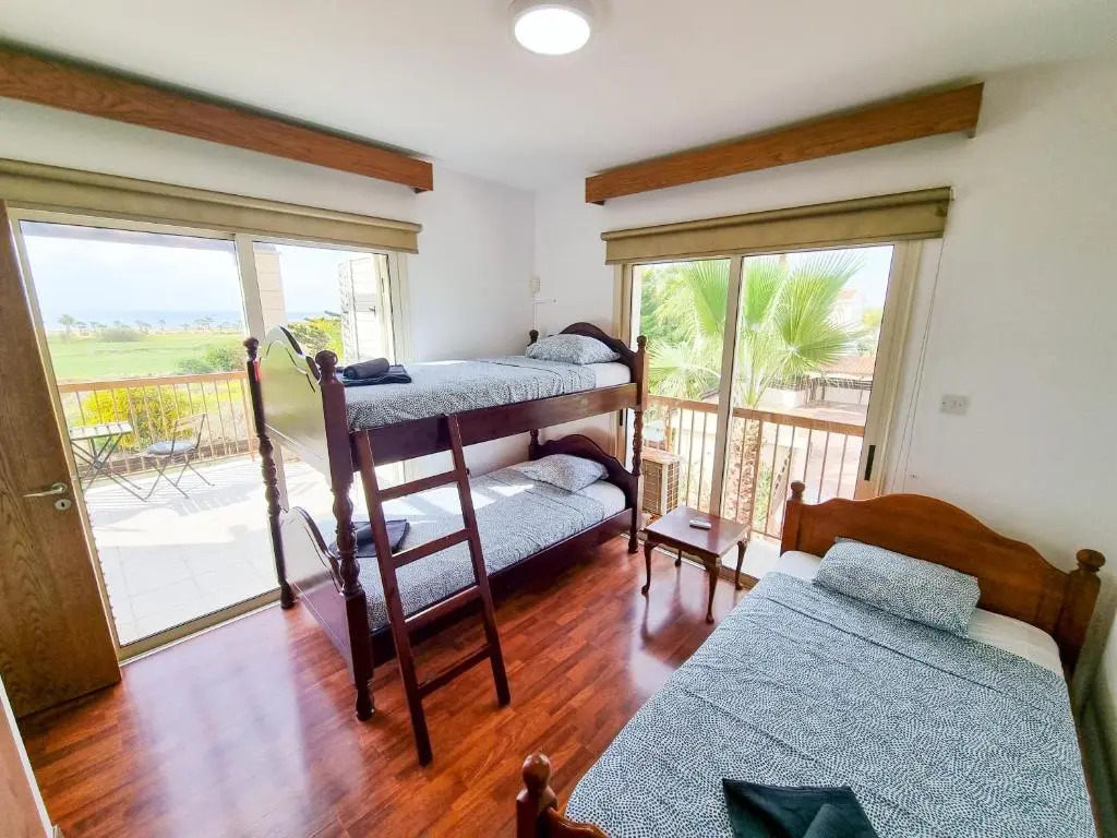 Sunnyside Pool Villa