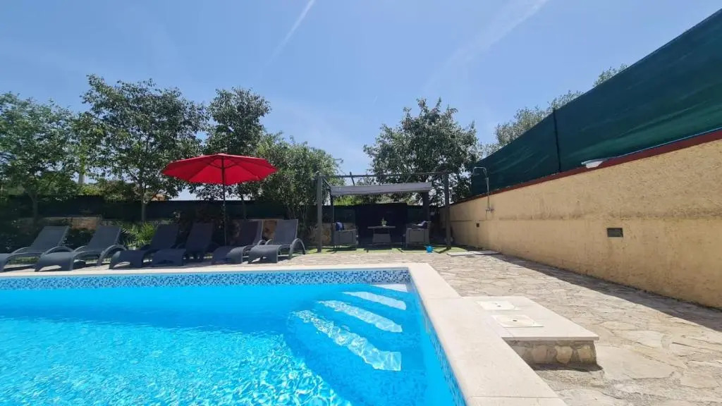 Family villa Oaza in Pula