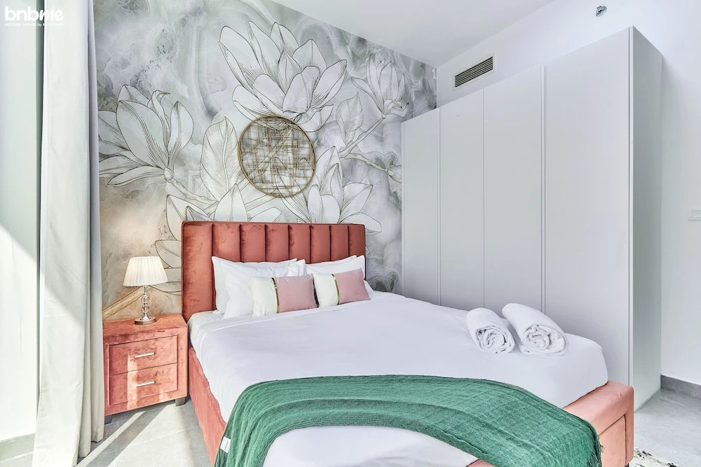 Lucky Residence - 1002 by bnbme homes