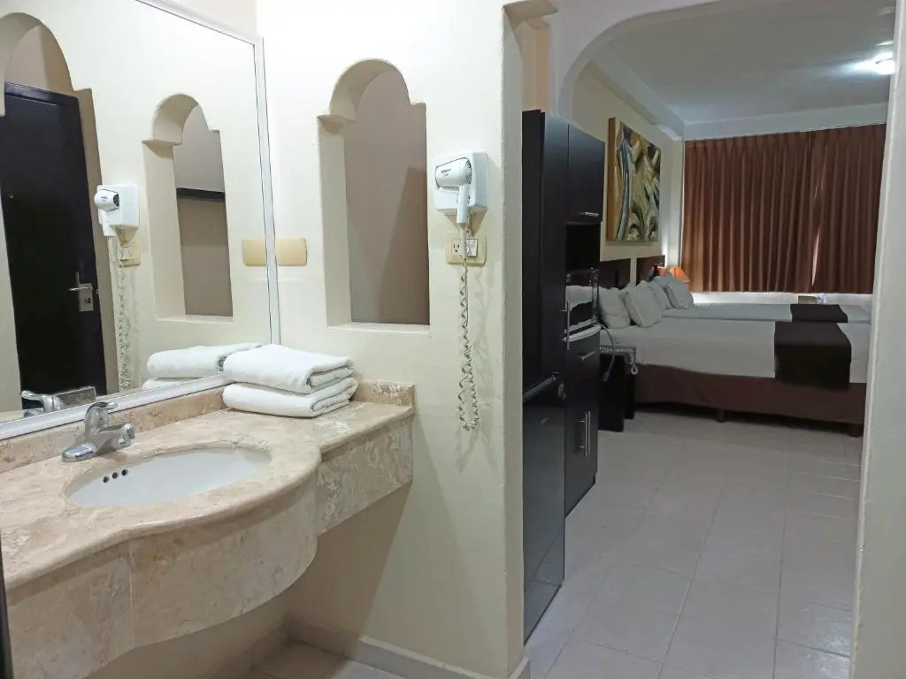HOTEL VILLA MARGARITAS