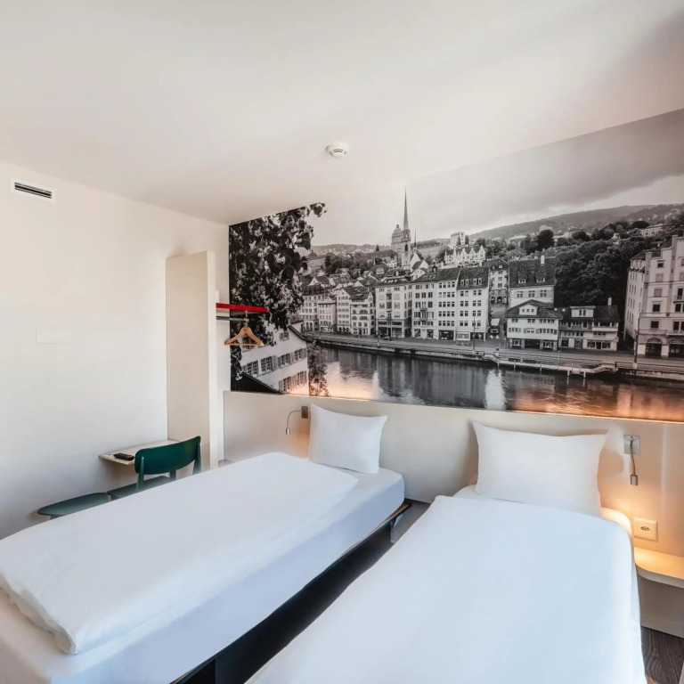 B&B HOTEL Zürich Airport