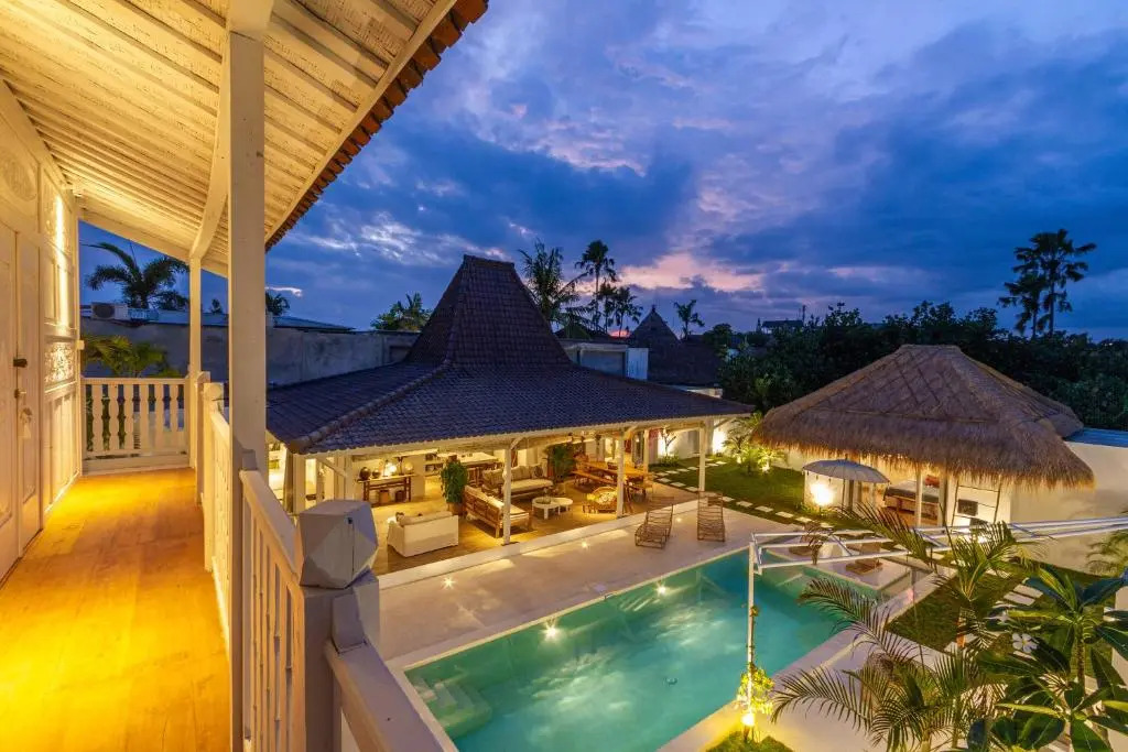 Villa M2 Seminyak by Alfred in Bali
