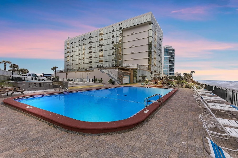 Oceanside Inn 313