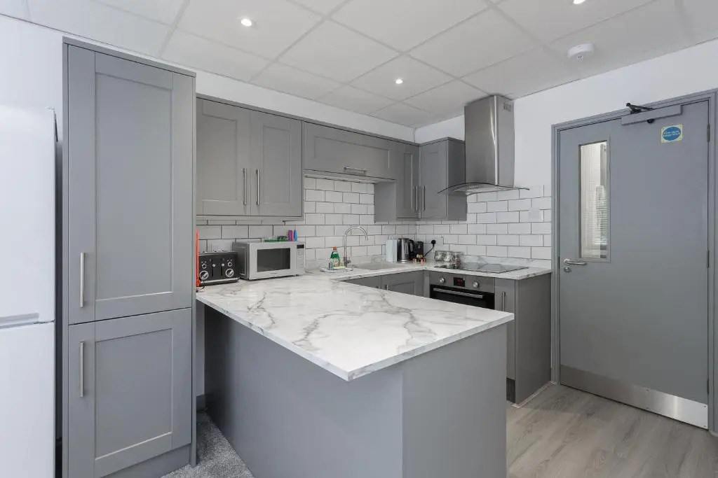 Oliverball Serviced Apartments - Sovereign Gate 2 - 2 bedroom apartment close to City Centre