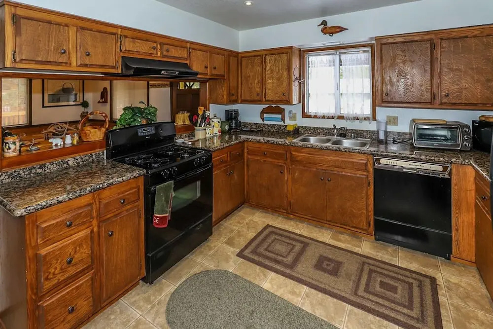 Serrano Cabin-1823 by Big Bear Vacations