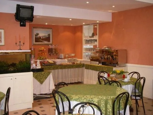 Hotel Genova