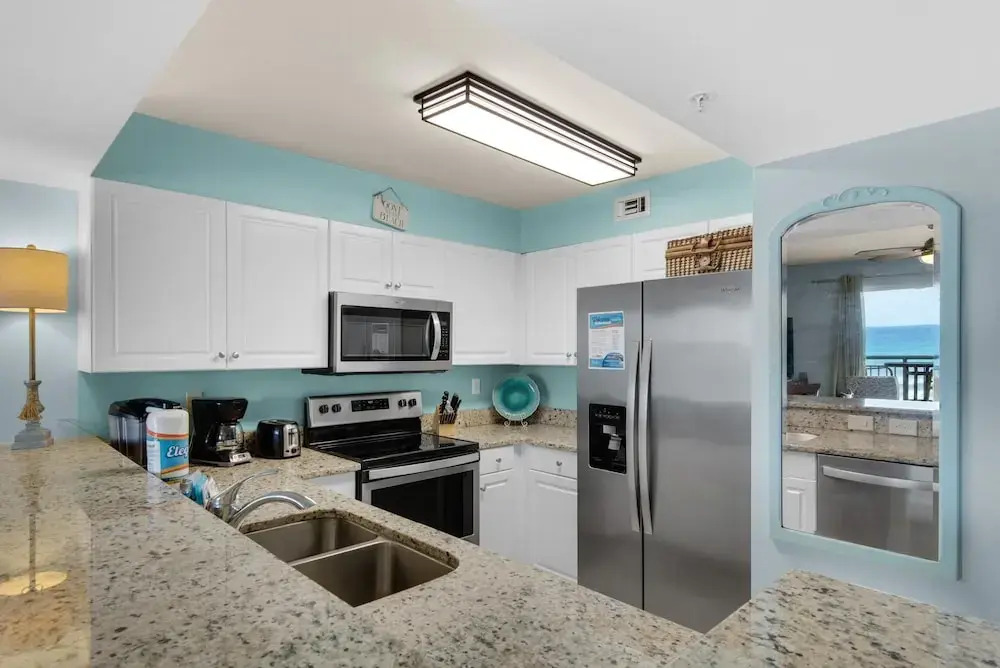 Pelican Isle 411