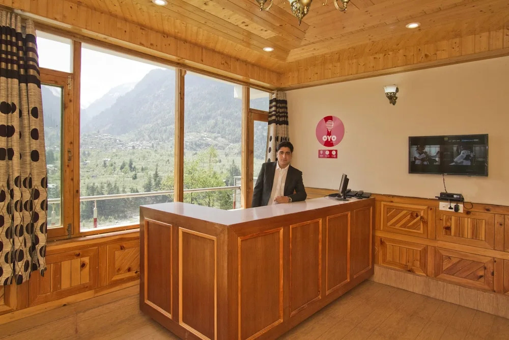 OYO 8724 Vashisht