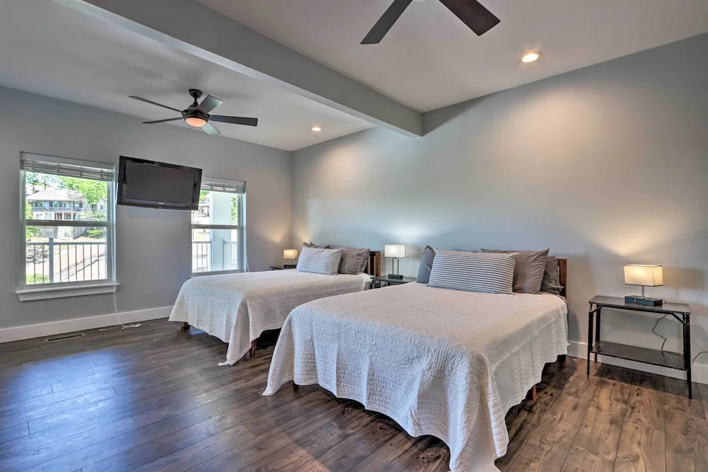 Boat Dock, Game Room! Multi-level Osage Beach Home