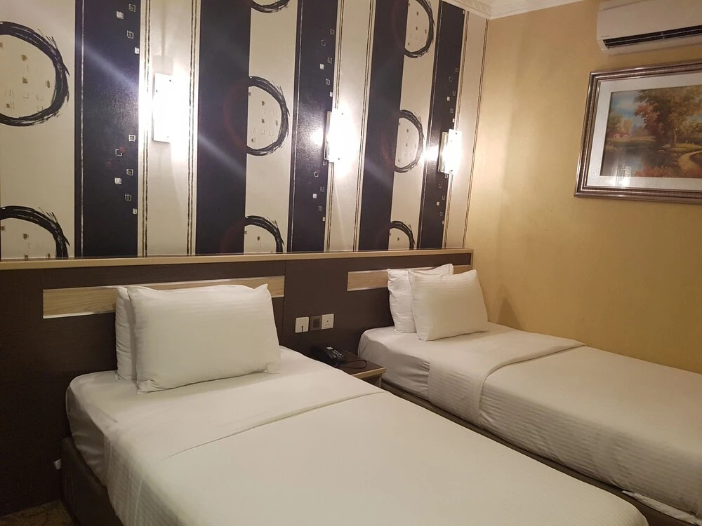 De Kpmj Boutique Hotel
