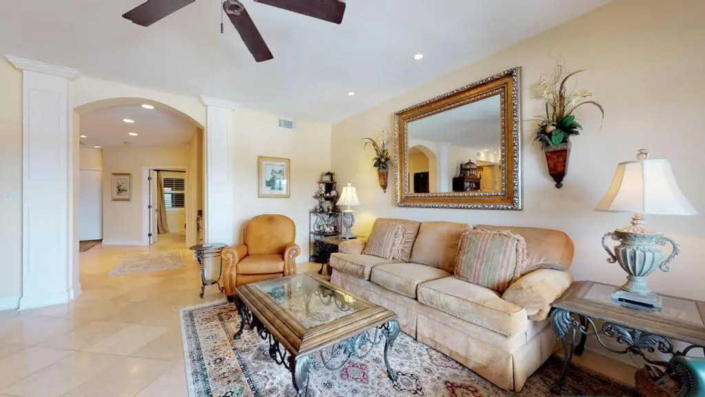 7124 Harbourside I