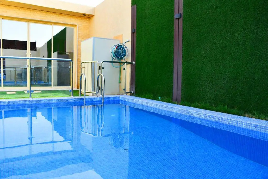 Aria Resorts and Chalets