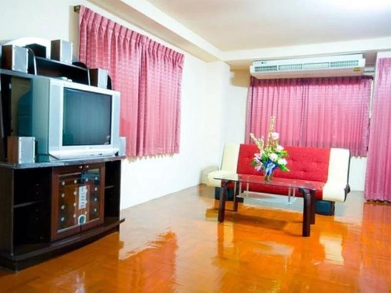 Yamadaya Apartment