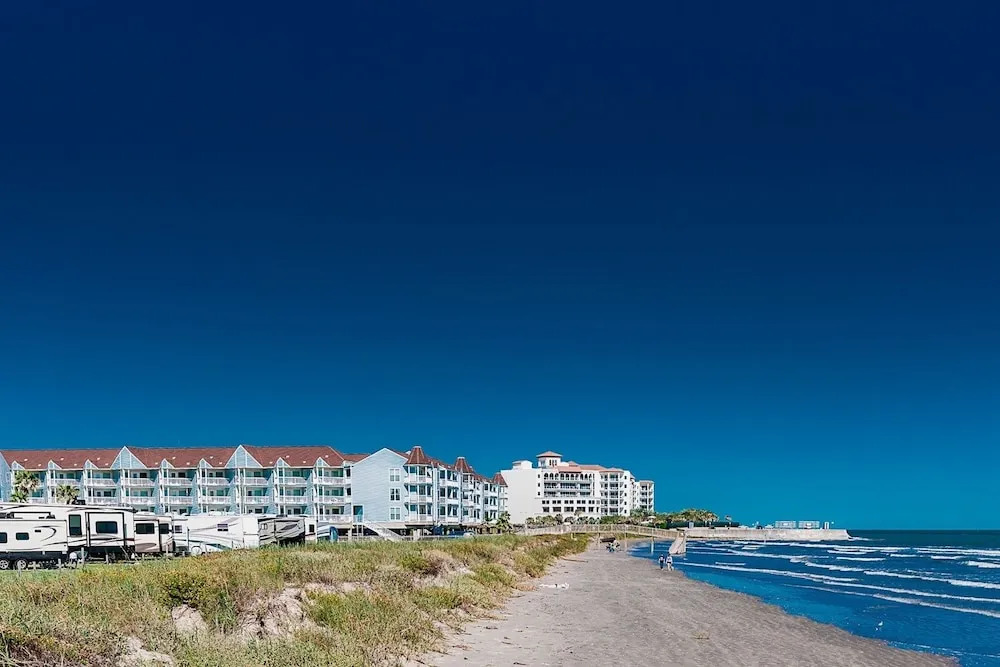 Beach Side 2 Bedroom Condo