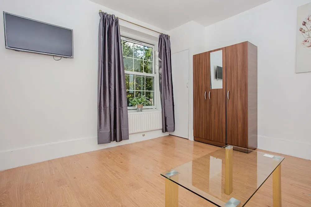Modern & Spacious 2 Bed Apt in Elephant & Castle