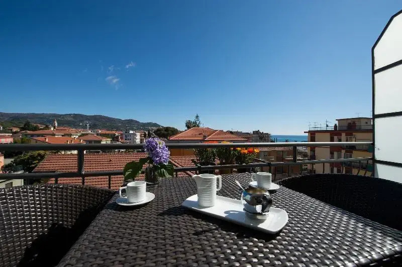 Hotel La Marina