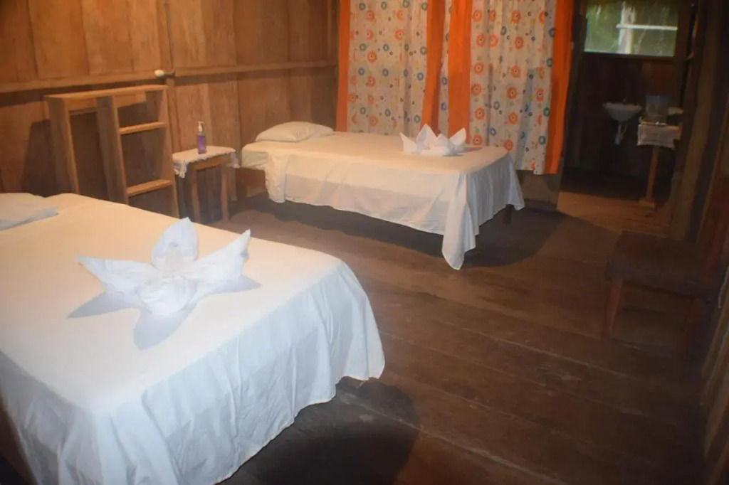 Jungle Wolf Expeditions Lodge & Tours Iquitos