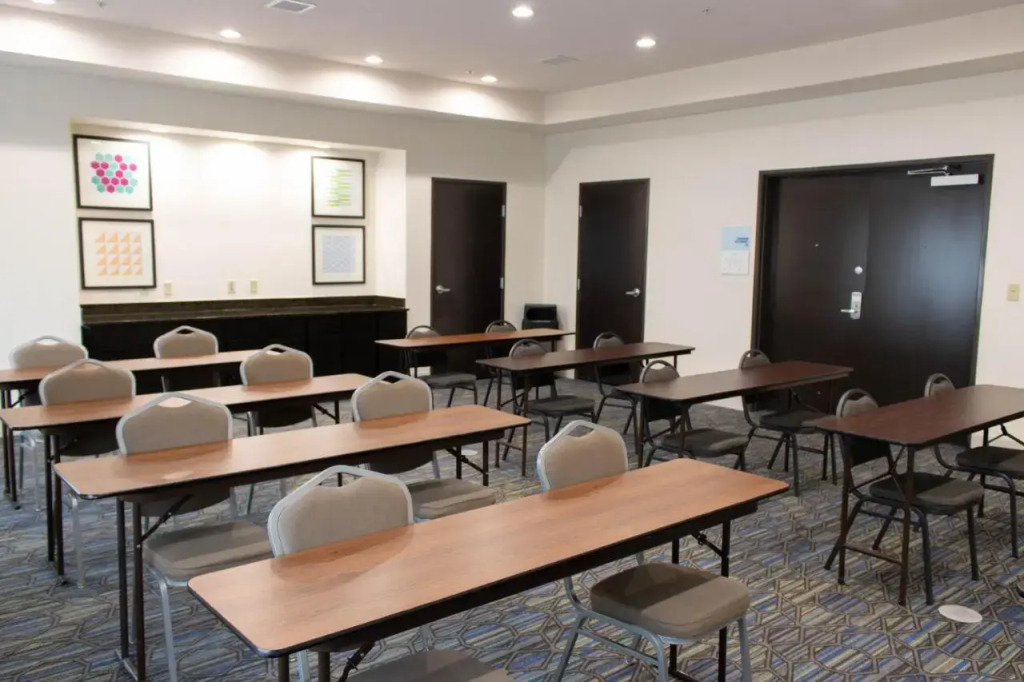 Holiday Inn Express Hotel & Suites Temple-Medical Center Area by IHG