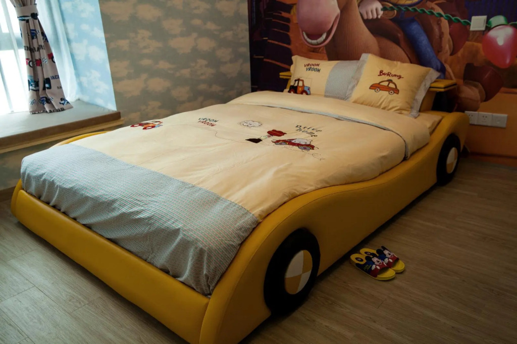 Chimelong LOVE Theme Apartment
