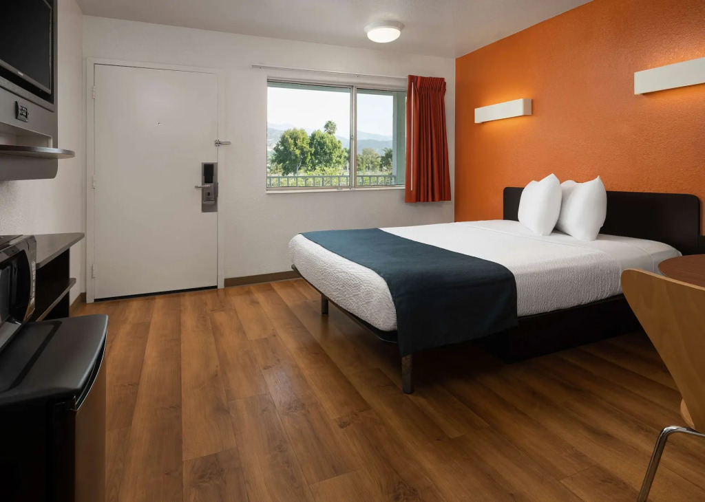 Мини-отель Vagabond Inn   Carpinteria North