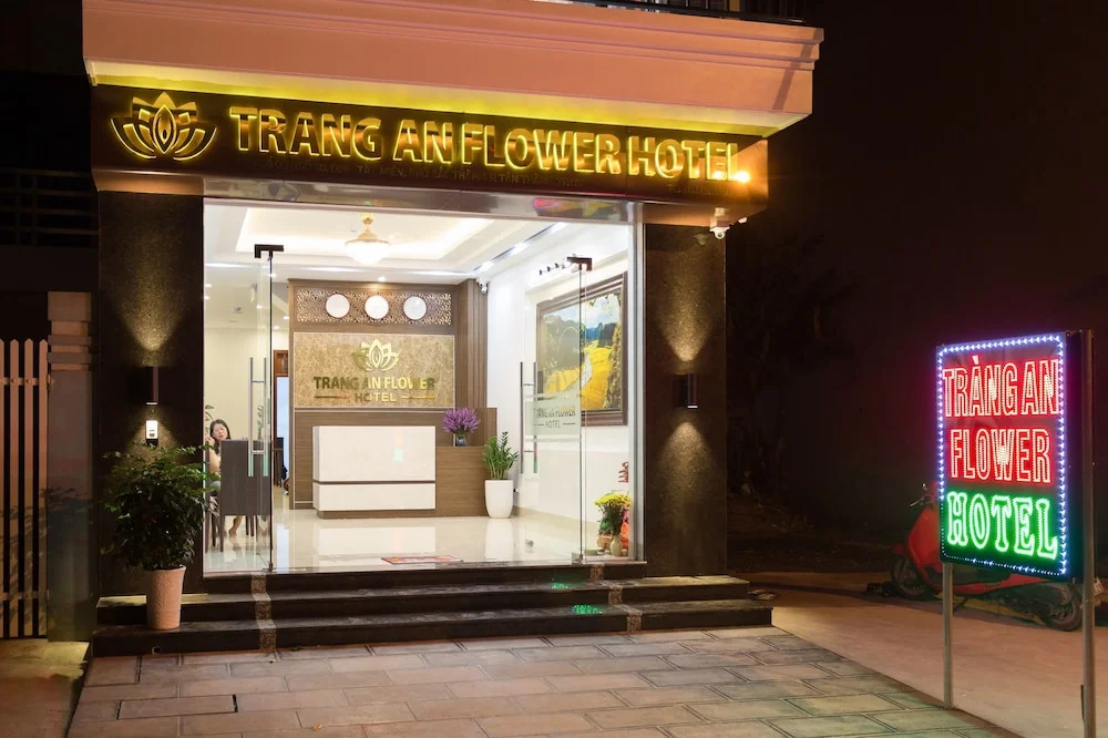 Trang An Flower Hotel