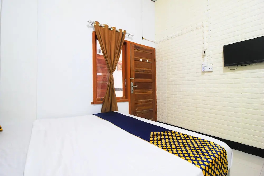 SPOT ON 2252 Ranira Homestay