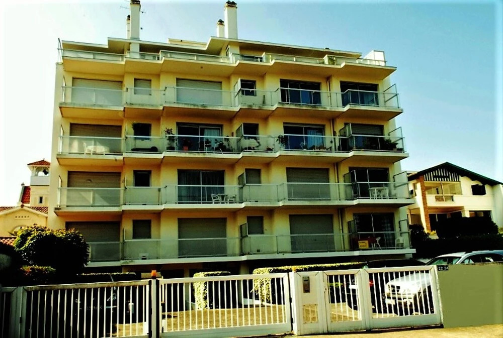 Studio In Arcachon With Wonderful Sea View And Furnished Balcony