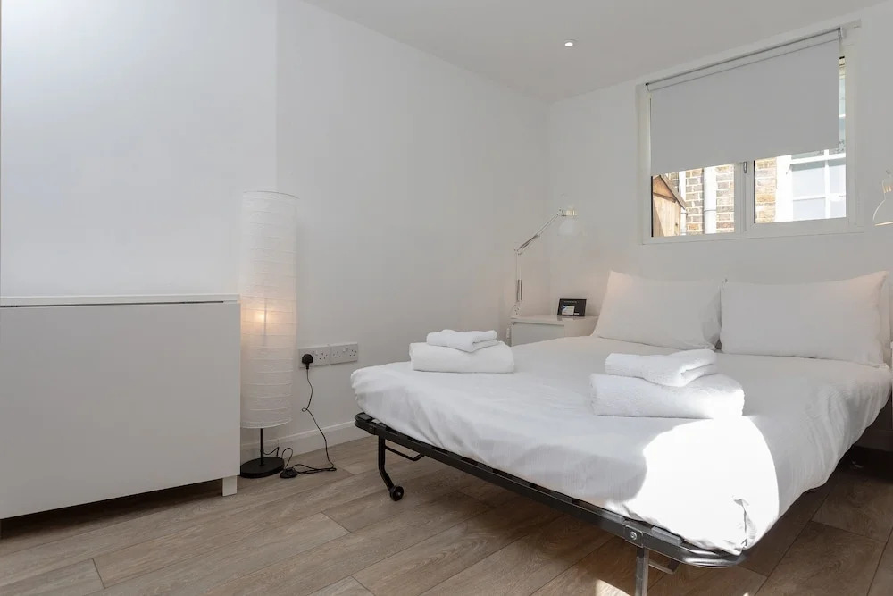Studio Apartment in Clapham Common