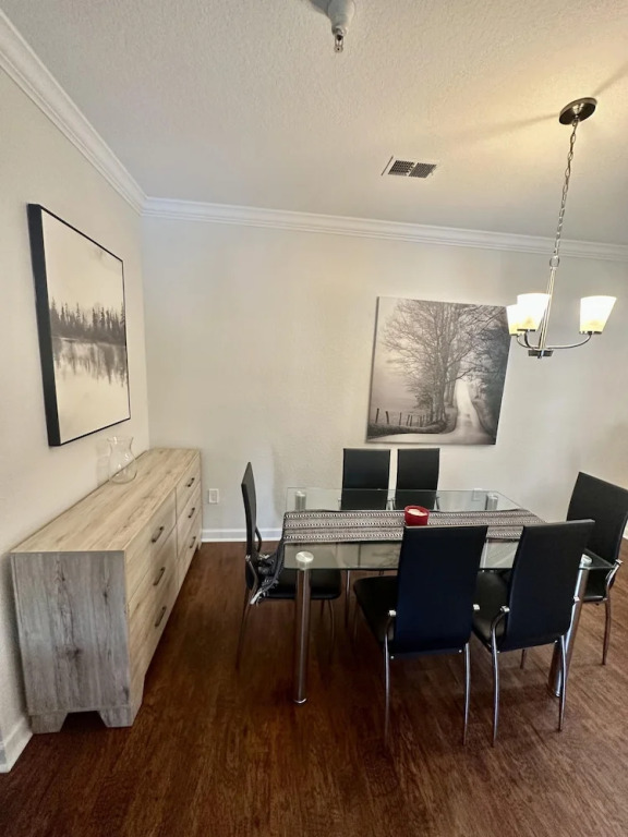 Grand 3BR Luxury Condo Resort Style Near Disney