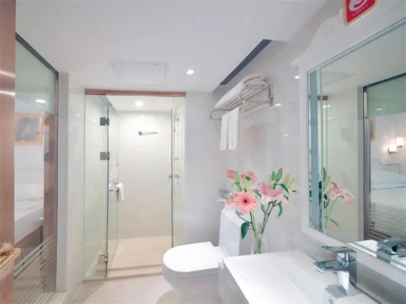 Vienna 3 Best Hotel Guangxi Hezhou Huangyao Ancient Town
