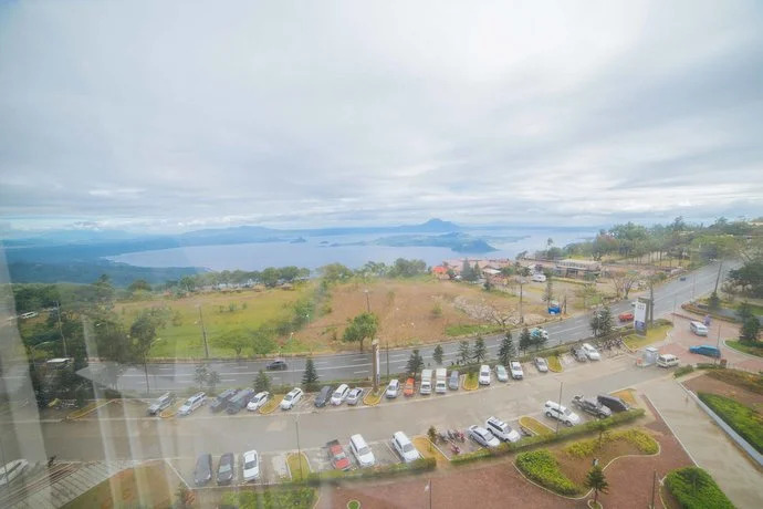 RedDoorz Premium SMDC Tagaytay