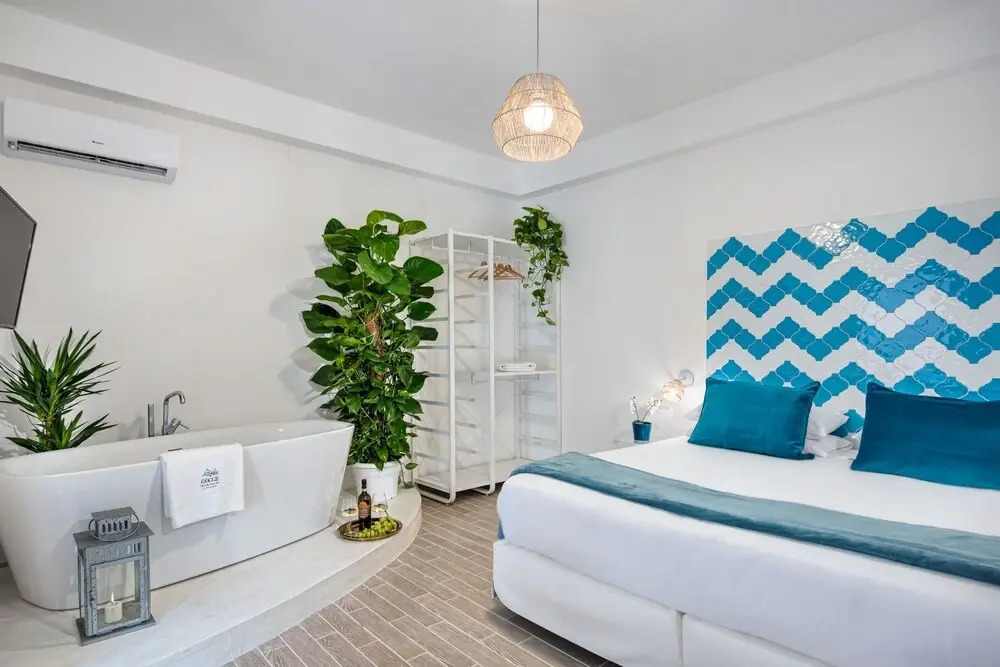 Waves Apartment