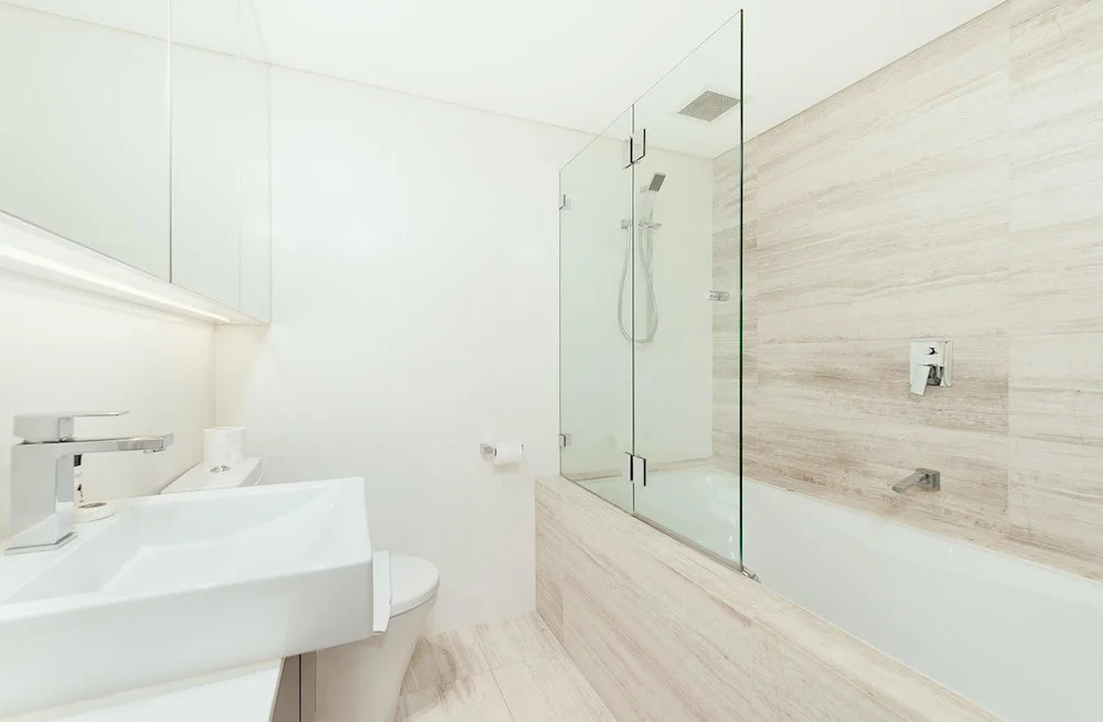 SH147 Sleek Split Level 2BR Surry Hills