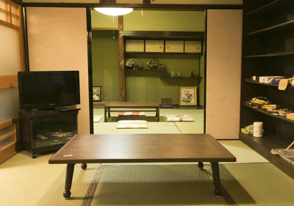 Female-Only Guesthouse Tomari-ya