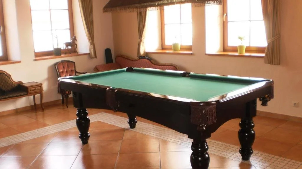 Hotelový a jezdecký areál Dvůr Krutěnice