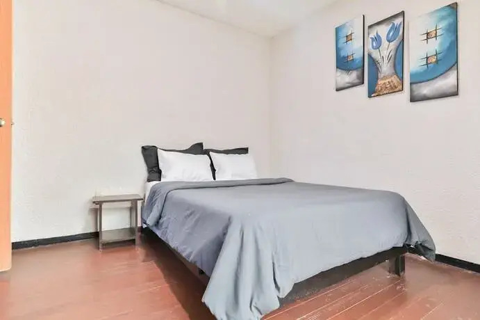 Hostpal Hostal Roma 185