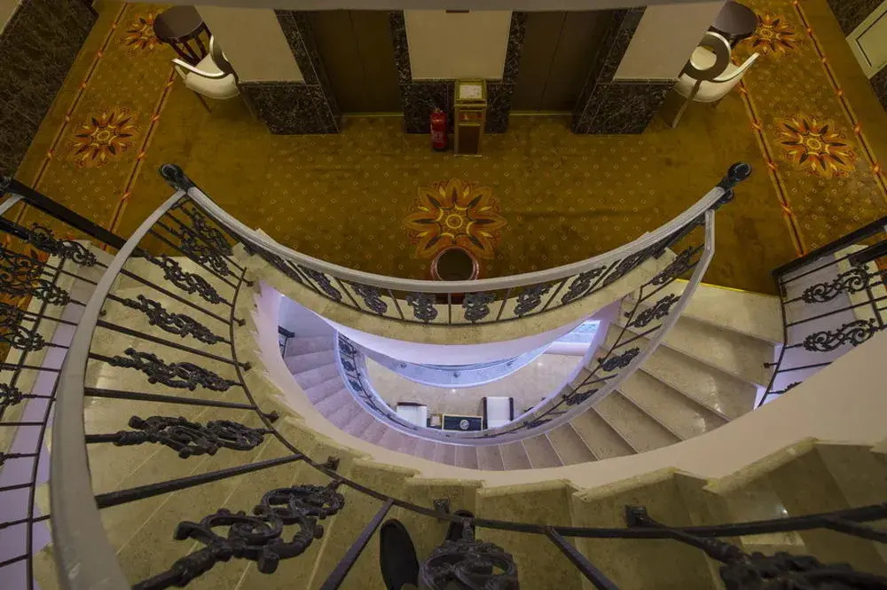 La Fontaine Royal Hotel