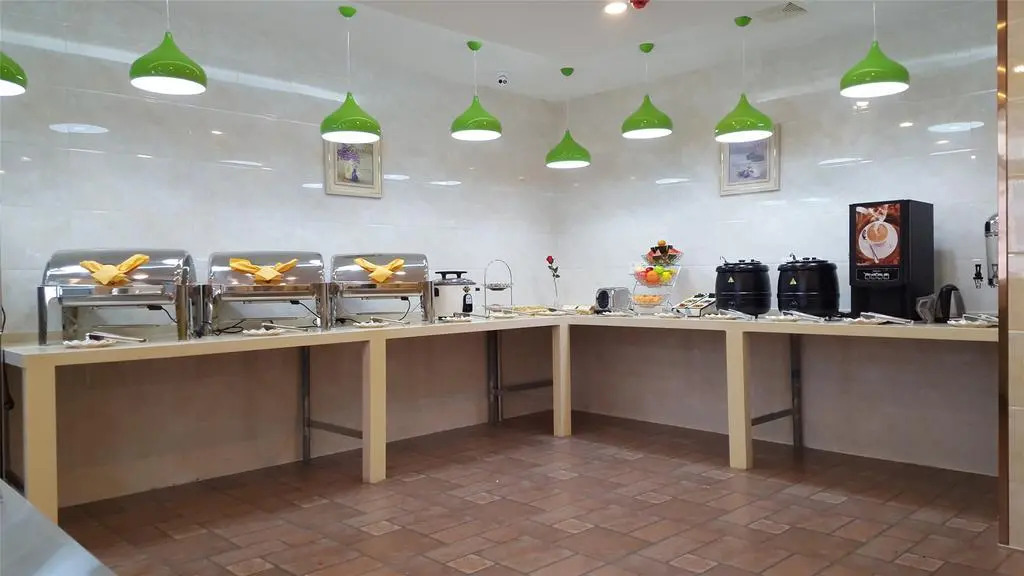 Vatica Shantou East Changping Road Guoxin Garden Hotel