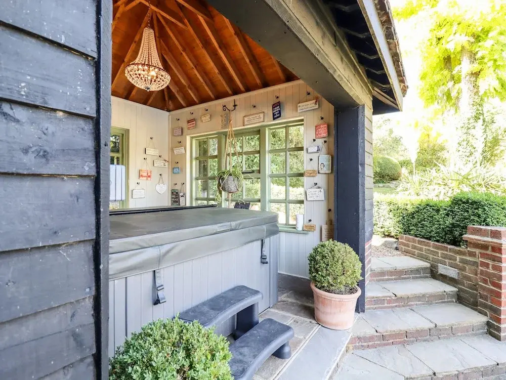 Willow Cottage