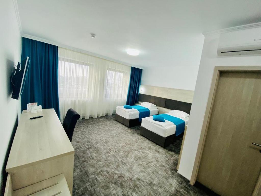 Hotel Bliss