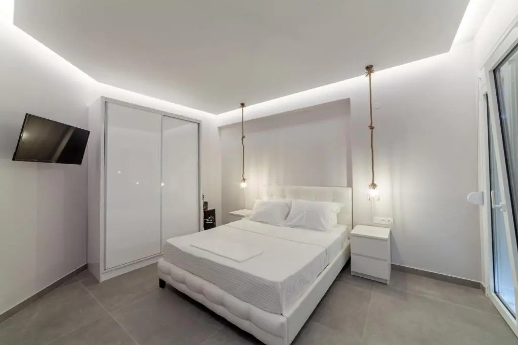 Althea Suites by RentalsPro Services - Nea Moudania Halkidiki