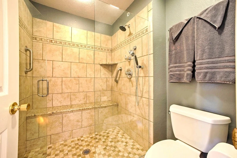 2 Units at Holiday Hills Resort w/ Pools & Hot Tub